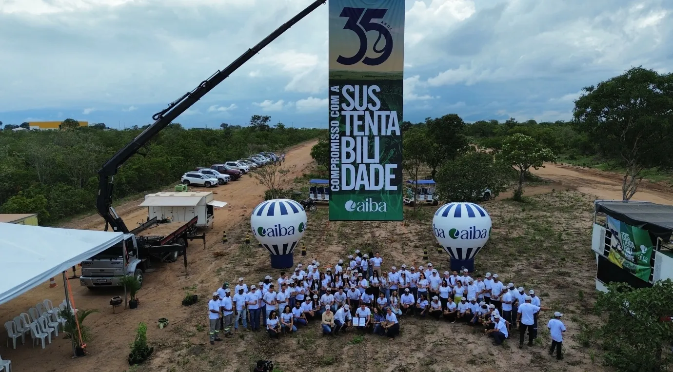 Equipe da AIBA reunida em ação de sustentabilidade