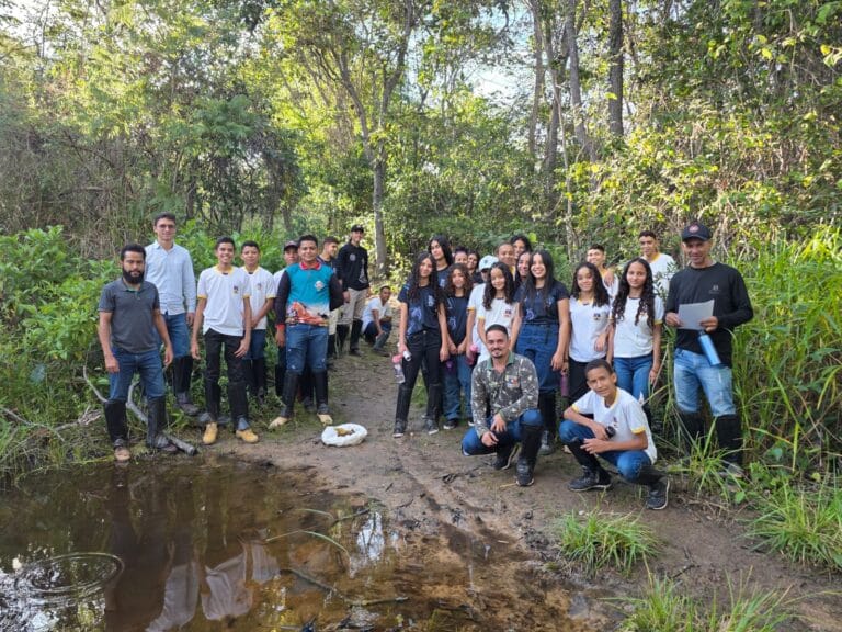Alunos de Tabocas do Brejo Velho vivenciam a recuperação de nascentes em oficina de Educação Ambiental