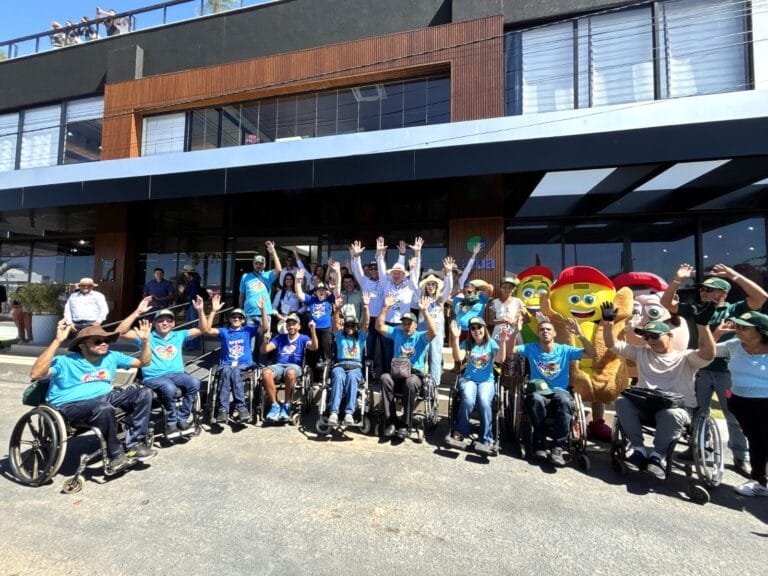 Bahia Farm Show promove integração e acessibilidade com visita de PcDs