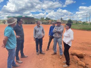 Aiba participa de levantamento técnico para as obras de pavimentação asfáltica de 13 quilômetros da região de Vila Panambi