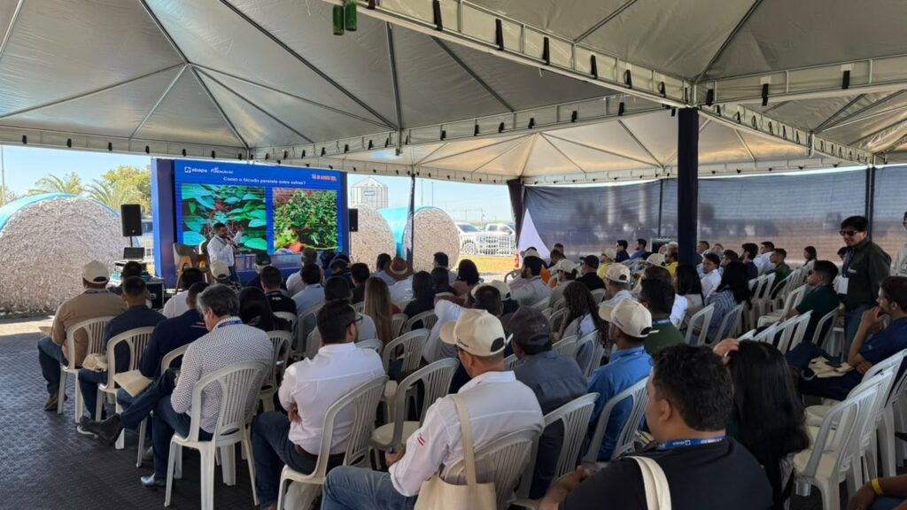 Aiba participa da 5ª edição do Dia de Campo do Algodão