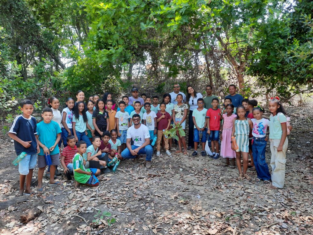 Aiba promove atividades de educação ambiental para estudantes de Brejolândia e Barra