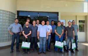 Aiba recebe comitiva da EMBRAPII, LATEC e CEDRA para discutir eficiência energética e irrigação no Cerrado baiano